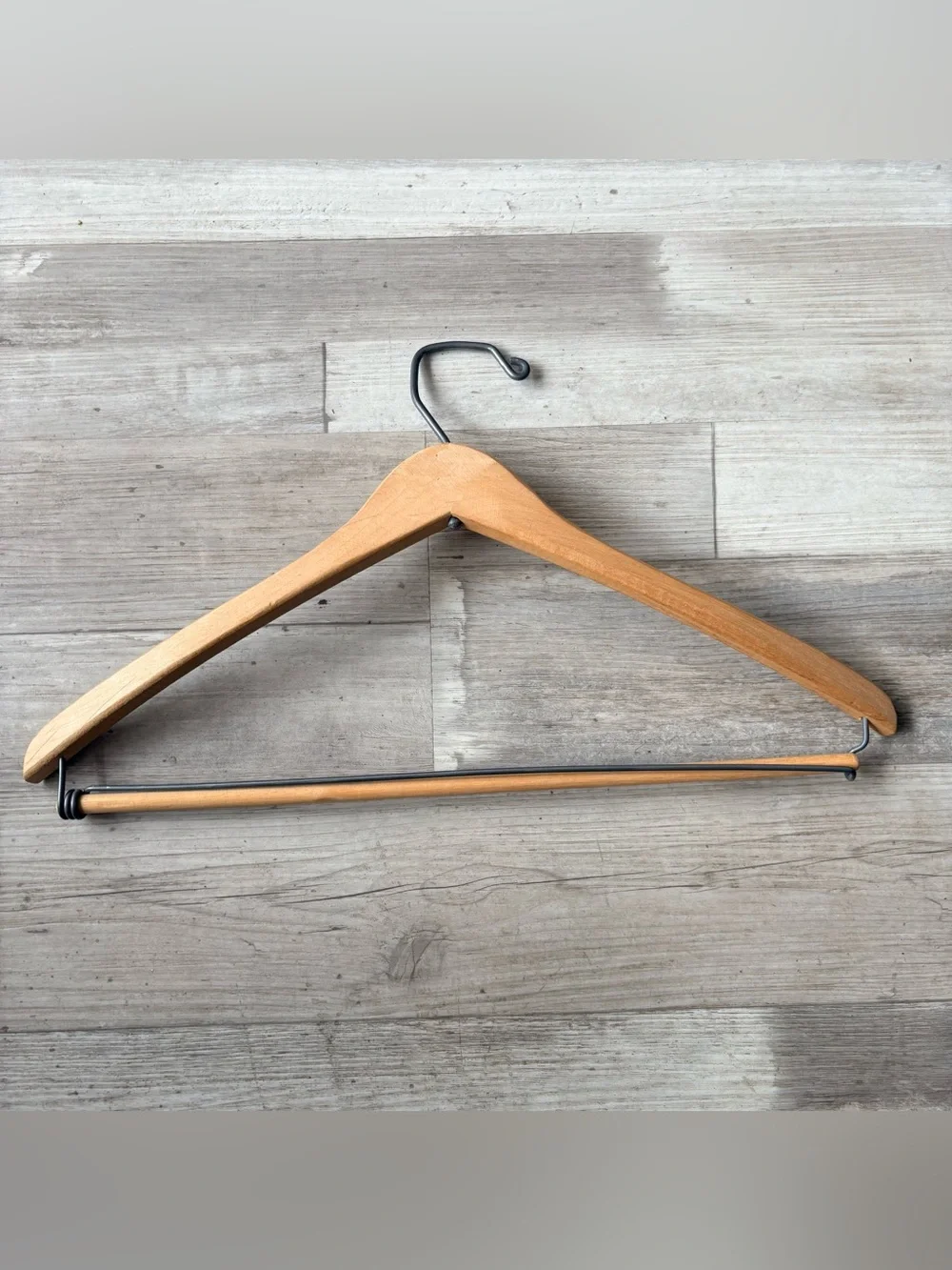 VTG Nagel Mfg. Co. Wooden Suit/Coat Hanger – Smith's Advertising (Austin, Texas)